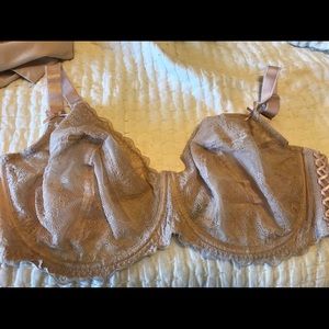 Adore me 42G bra